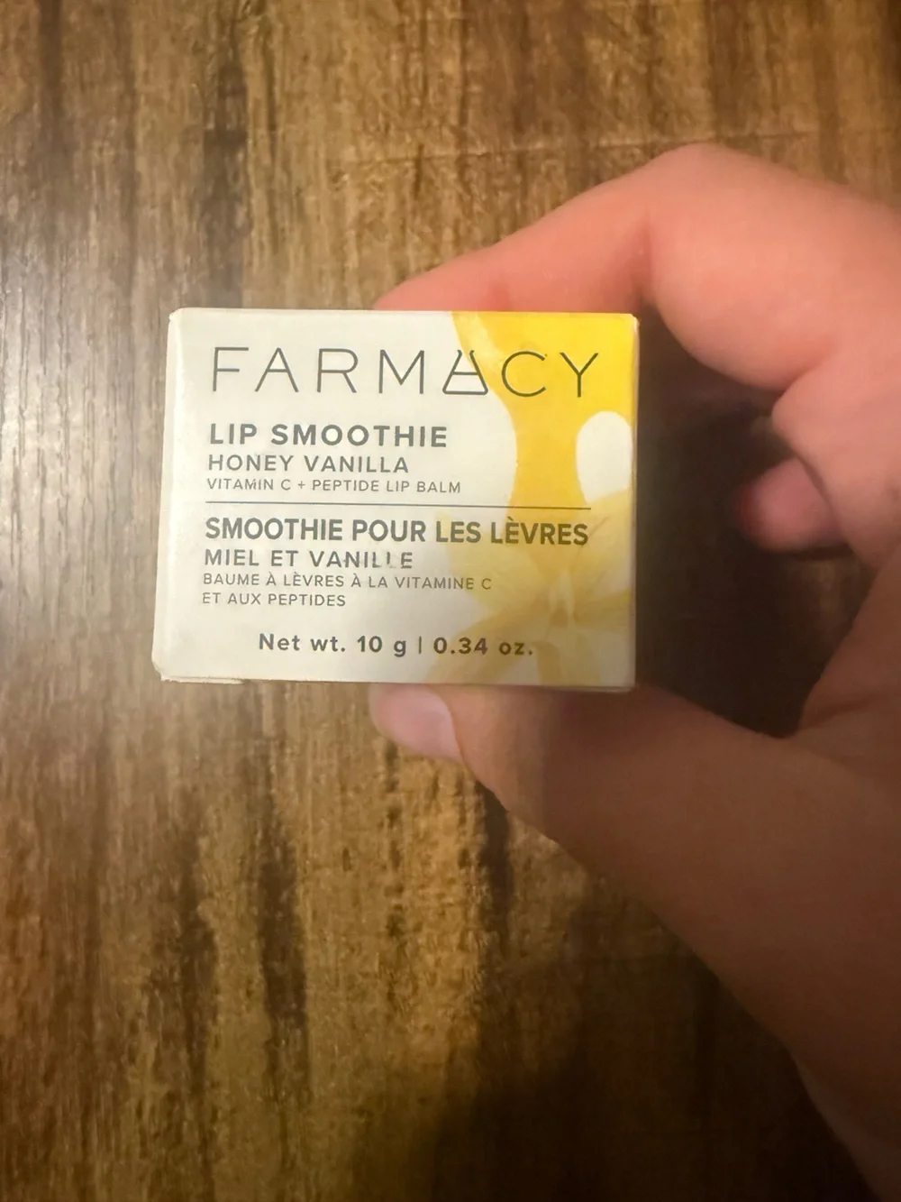 💛2/$25 FARMACY Lip Smoothie Vitamin C + Peptide Lip Balm